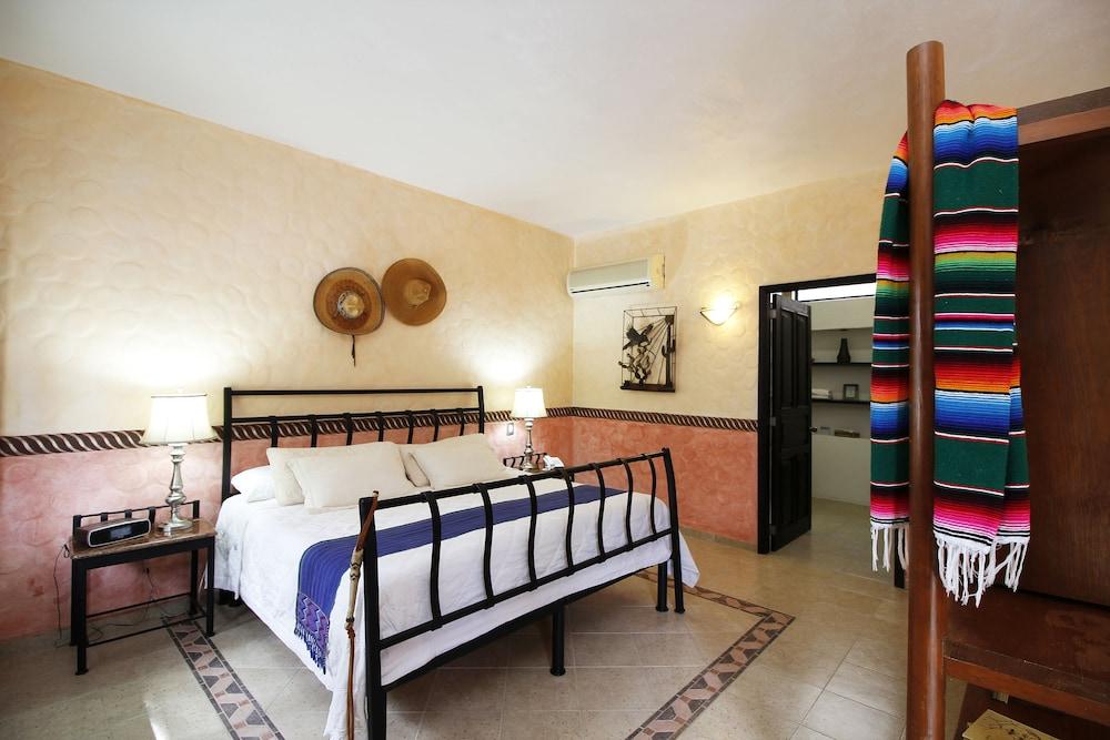 Quinta Acacias Boutique 5*